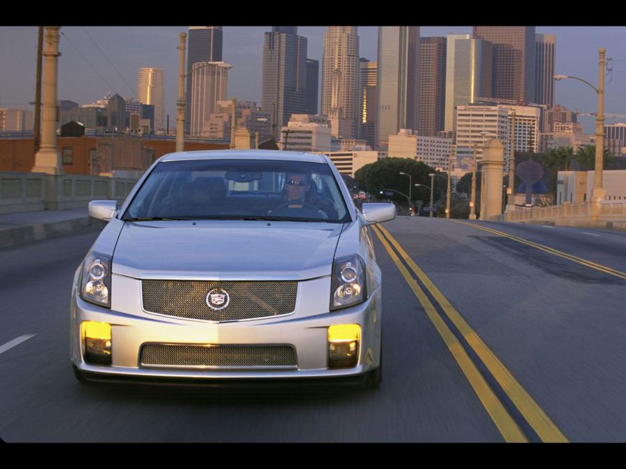 Cadillac CTS-V 2004 года  (фото 68 из 104)